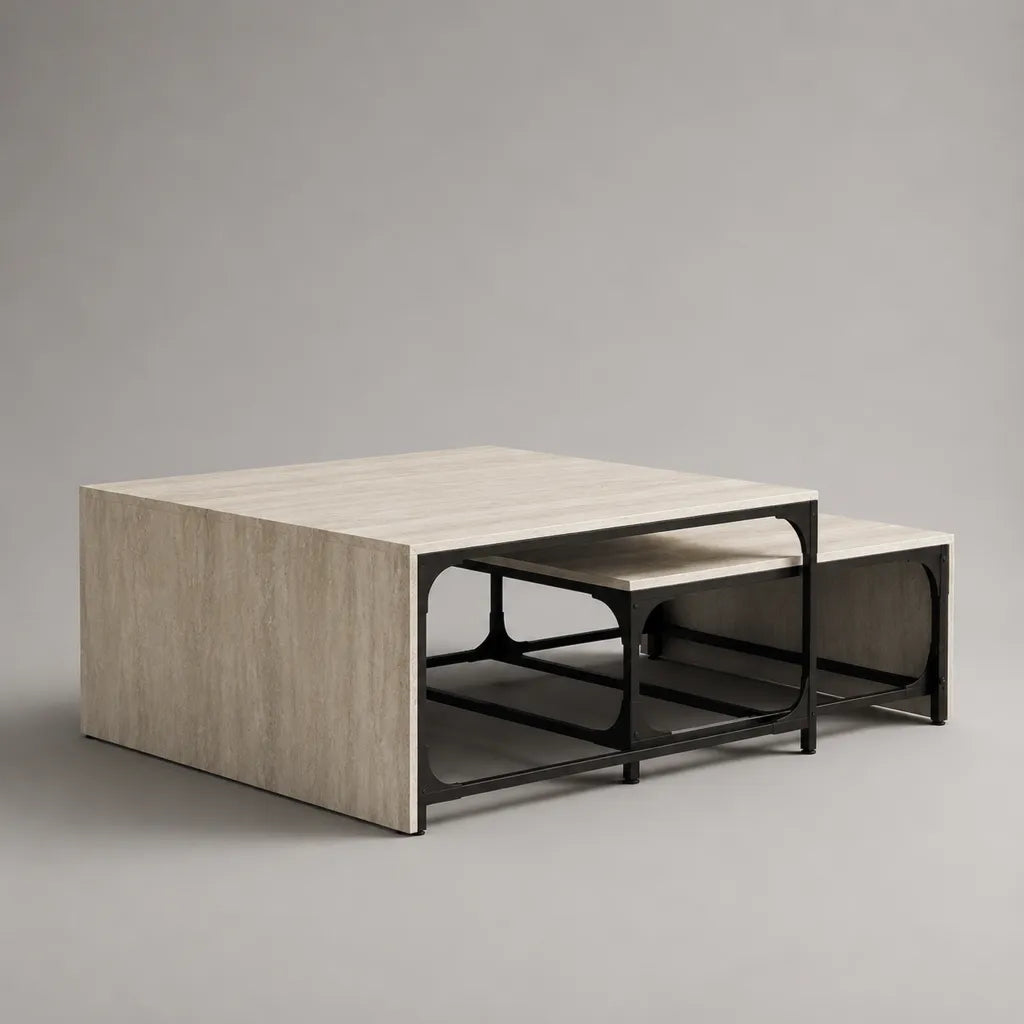 Set di 3 tavolini bassi impilabili quadrati in MDF e acciaio, beige e nero, 80 × 80 × 45 cm, 60 × 60 × 38 cm e 45 × 45 × 32 cm